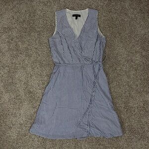 Banana Republic blue and white striped dress 
Size: 2 Petite